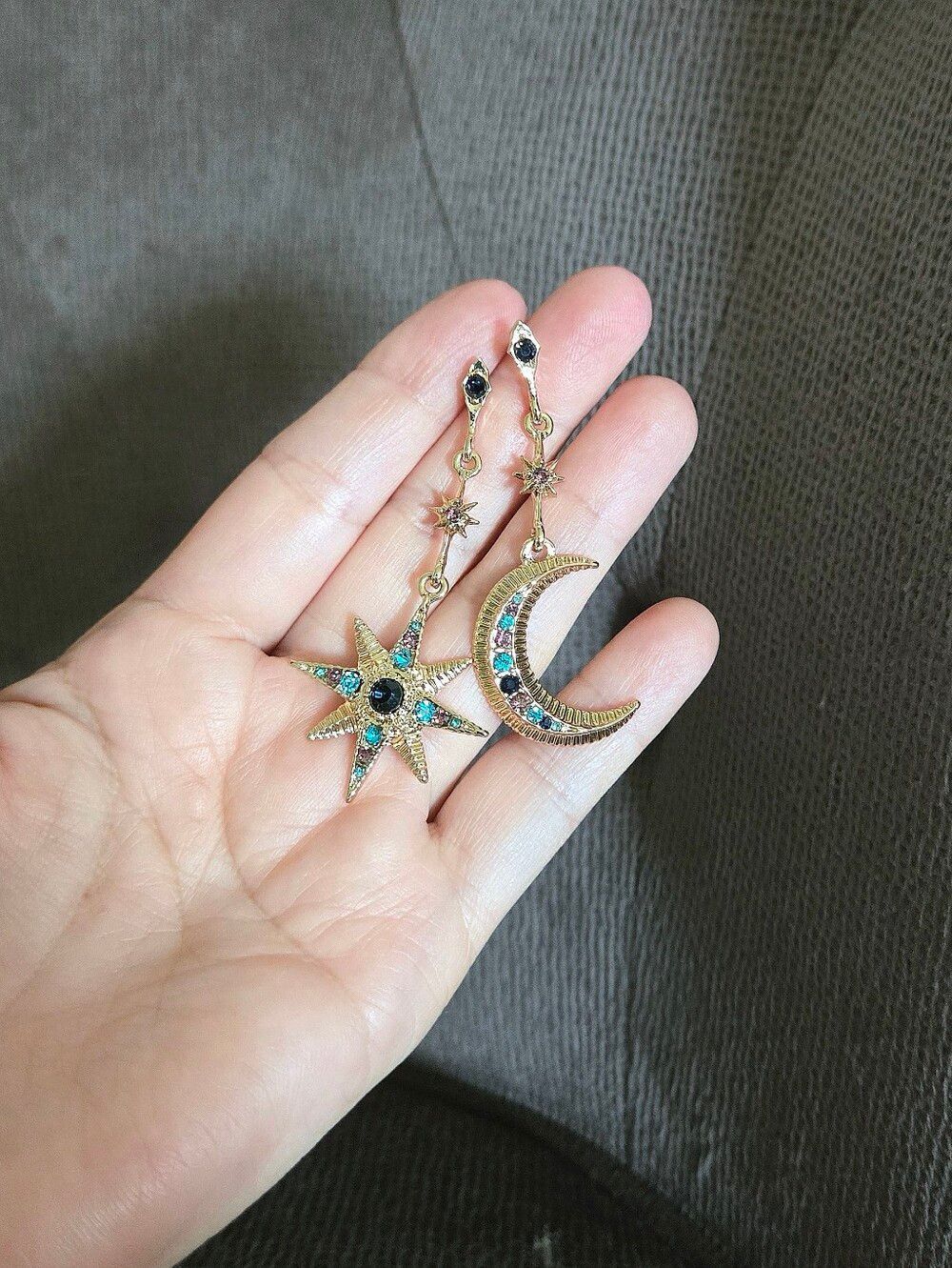 Arm💪 Candy🍭 by Eye👁️ Candy🍬 Los Angeles Moon🌙 and Star⭐ Dangle Earrings - Picture 14 of 15